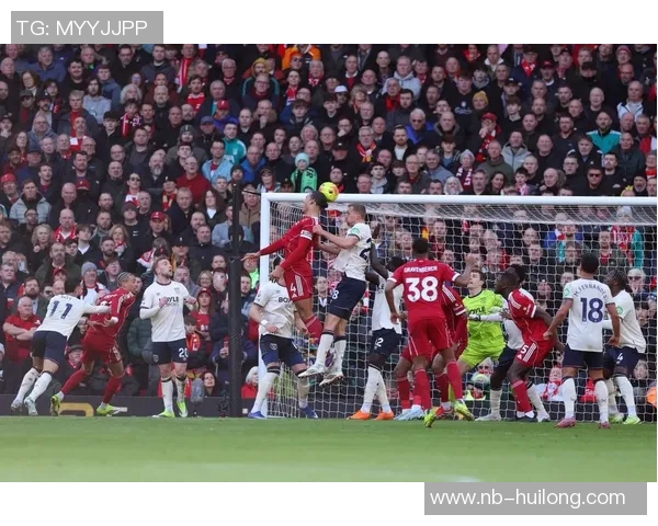 利物浦与西汉姆精彩对决全场录像回放及精彩瞬间分析 利物浦与西汉姆精彩对决全场录像回放及精彩瞬间分析