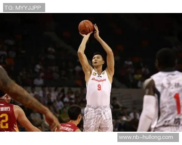 周鹏的篮球之路:从青涩少年到国家队核心的成长历程与奋斗精神 周鹏的篮球之路:从青涩少年到国家队核心的成长历程与奋斗精神