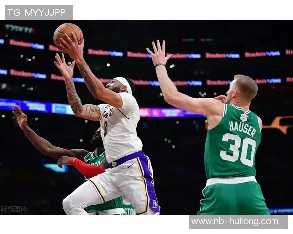 圣诞大战精彩上演篮网对决凯尔特人球迷热情高涨期待精彩表现