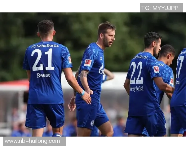 拜仁慕尼黑与沙尔克04对决前瞻分析及战术解读