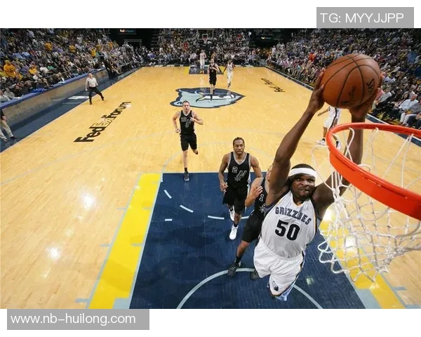 重庆篮球队阵地战分析:优劣势及未来发展方向探讨 重庆篮球队阵地战分析:优劣势及未来发展方向探讨